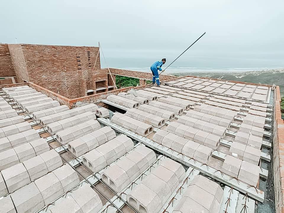 Concrete rib-and-block slab installation